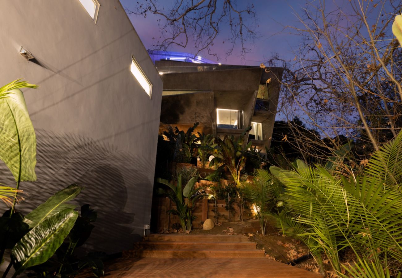 Villa en Hollywood - VILLA THE G RESIDENCE HOLLYWOOD HILLS 3-BD