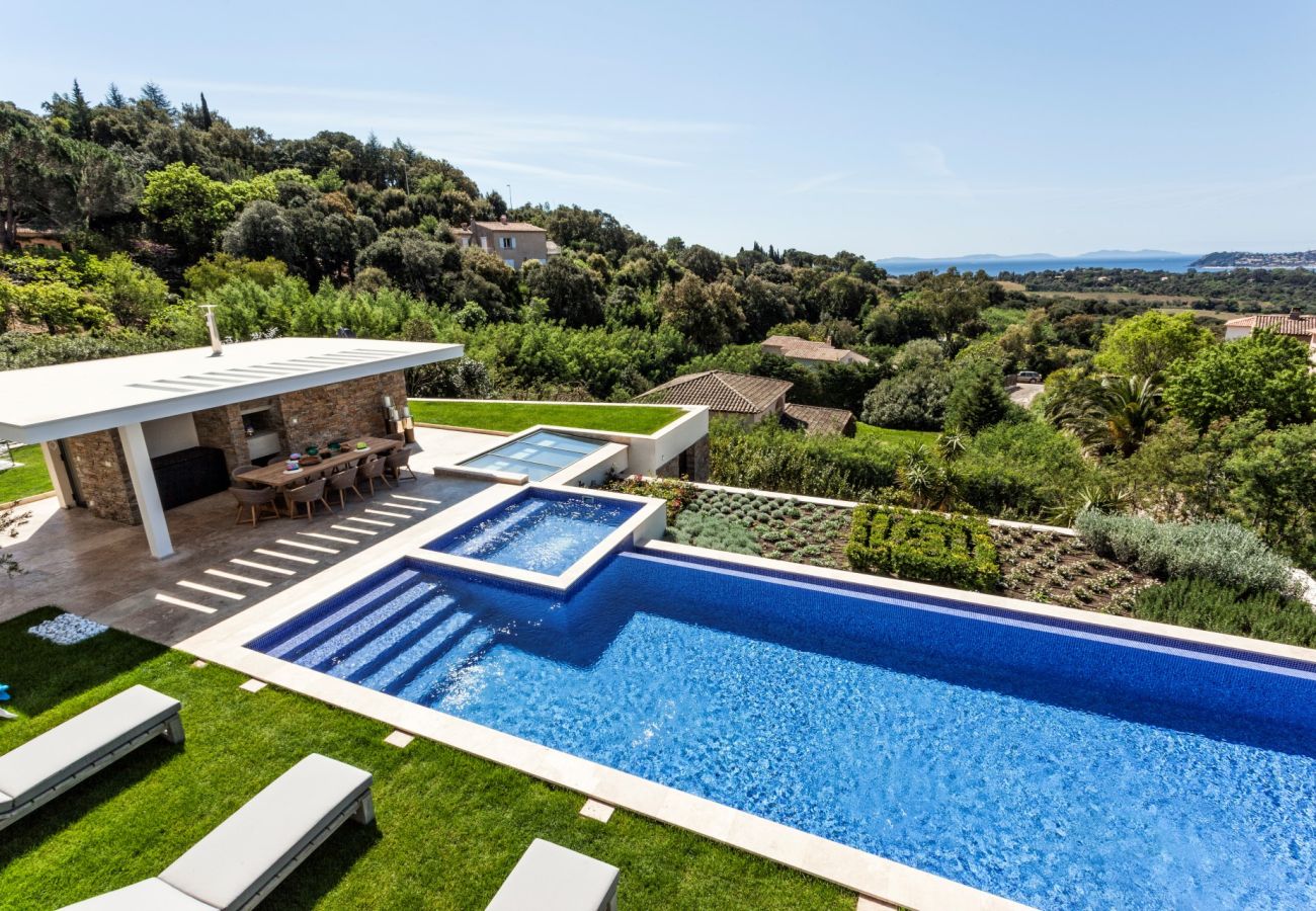 Villa à La Croix-Valmer - VILLA COLIBRI ST TROPEZ CÔTE D'AZUR 10-BD