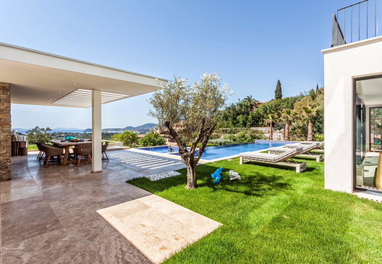 Villa à La Croix-Valmer - VILLA COLIBRI ST TROPEZ CÔTE D'AZUR 10-BD