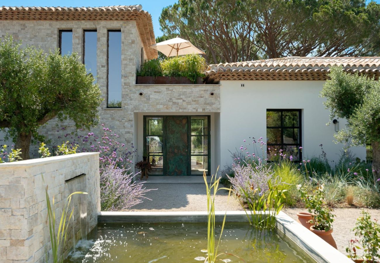 Villa in Ramatuelle - VILLA ALOCASIA RAMATUELLE SAINT TROPEZ  5-CH