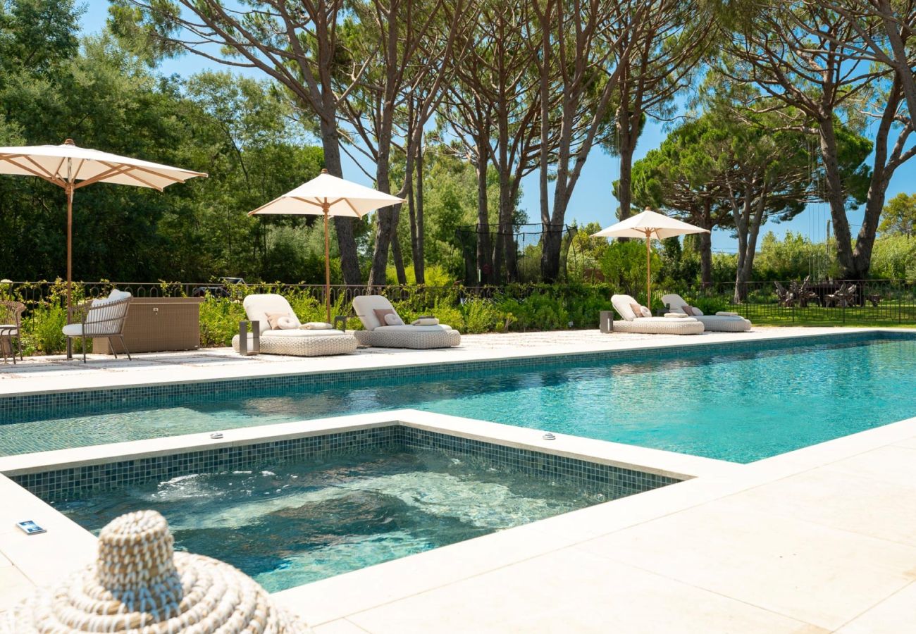 Villa in Ramatuelle - VILLA ALOCASIA RAMATUELLE SAINT TROPEZ  5-CH