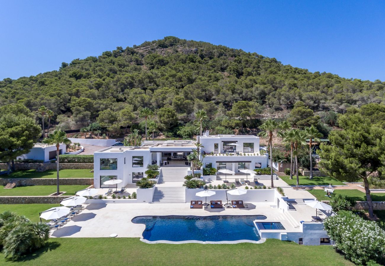 Villa in Ibiza / Eivissa - VILLA CAN NEMO IBIZA 6-BD