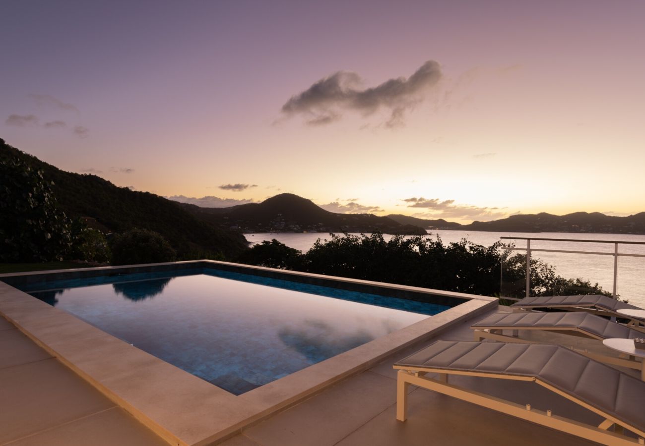 Villa in Saint Barthélemy - Villa Only View St Barths 4-bd